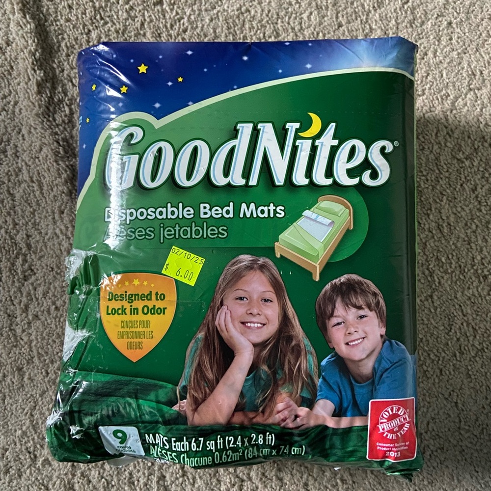 Goodnites Disposable Bed Mats 9 Count 6.7 Sq Ft
